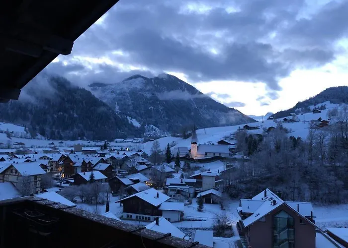 Apartamento Huebeli - Chapman By Interhome